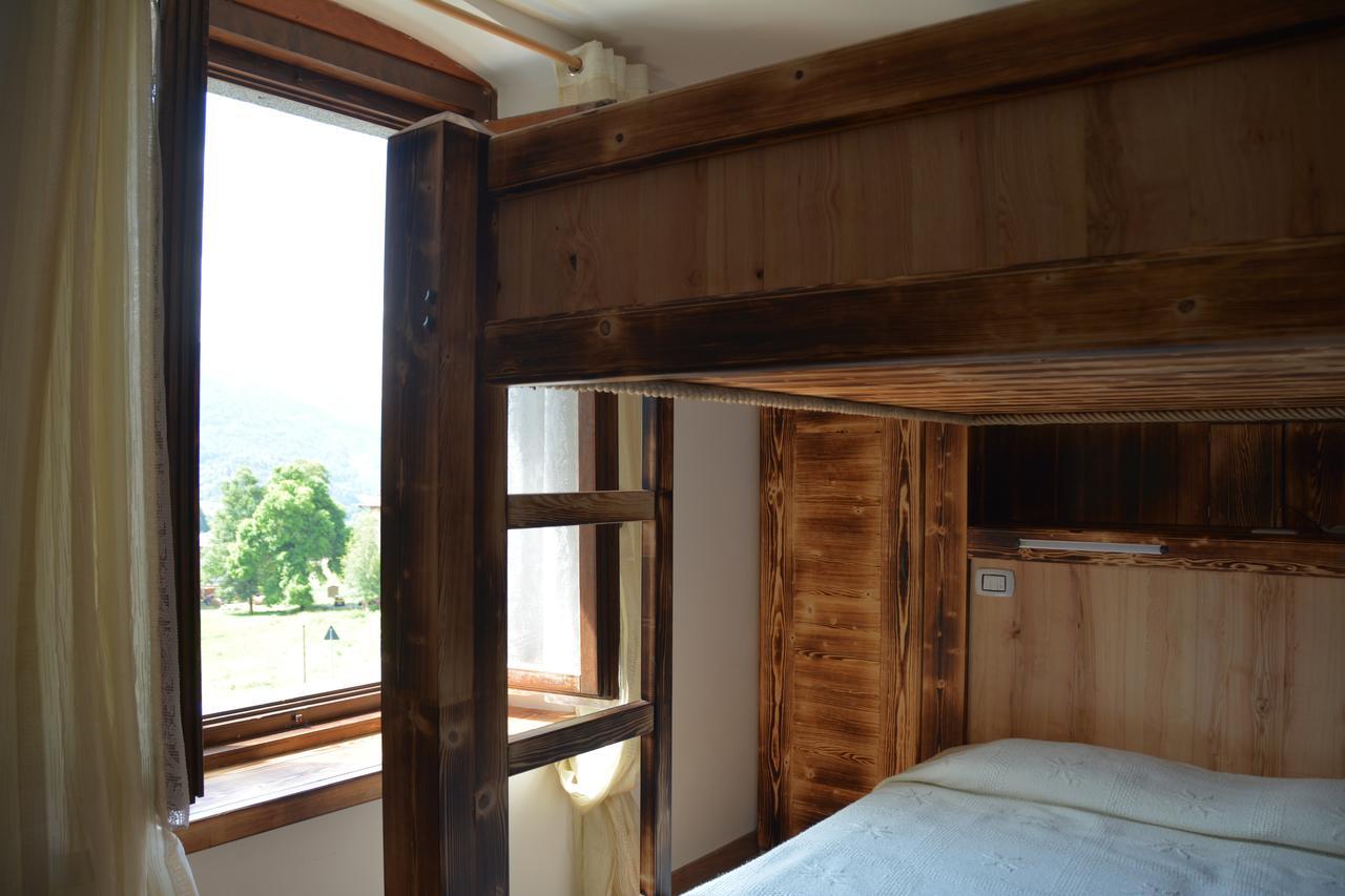 Albergo Roncone Buitenkant foto