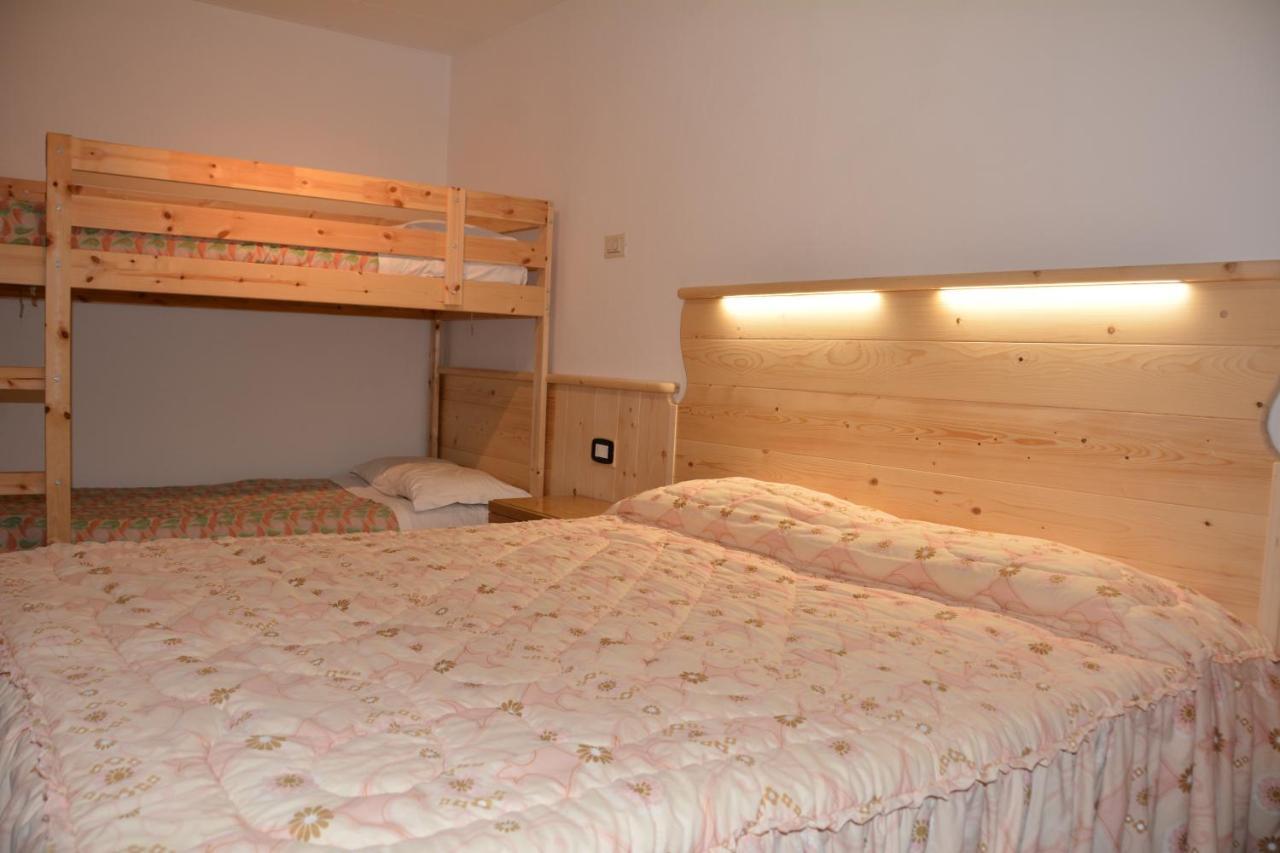 Albergo Roncone Buitenkant foto